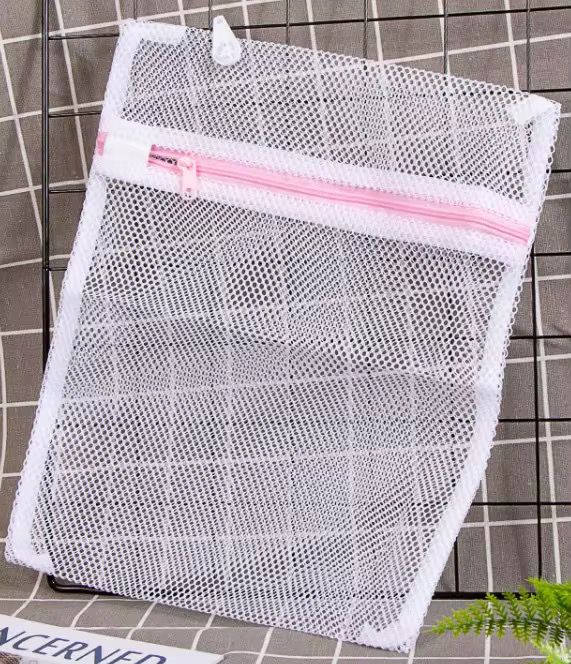 Set saci pentru spălat rufe cu fermoar – protecție și curățare fără griji